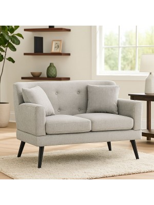 Vista ambientata Divano 2 Posti in tessuto colore Grigio con braccioli e piedi in legno modello Ketty Totò Piccinni