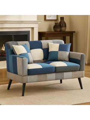 Vista ambientata Divano 2 Posti in tessuto colore Patchwork Moon con braccioli e piedi in legno modello Ketty Totò Piccinni