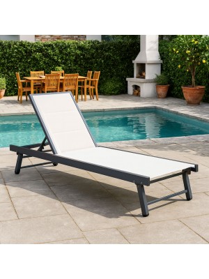 Vista ambientata Lettino Prendisole colore Bianco in alluminio e textilene modello Miramare Totò Piccinni