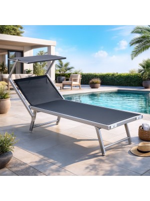 Vista ambientata lettino da sole pieghevole piscina prendisole con tettuccio e schienale regolabile modello Salento Totò Piccinni colore Dark Grey