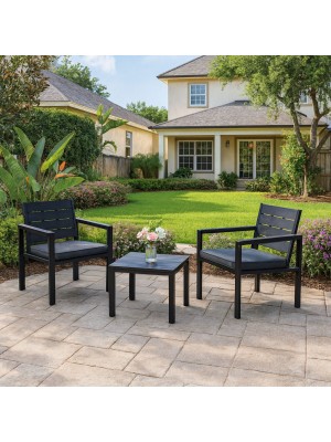 Vista ambientata Set da giardino in metallo colore Nero 2 poltrone e tavolino modello Haiti Totò Piccinni