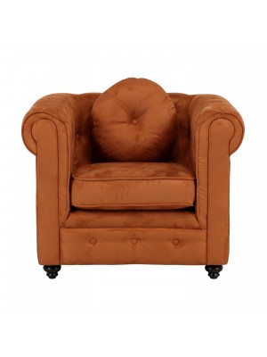 Vista frontale Poltrona vintage trapuntata colore "Effetto Nab. Terracotta" con piedini in legno modello Chester Totò Piccinni
