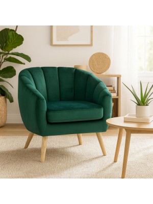 Vista ambientata Poltroncina da salotto in Velluto imbottita colore Verde modello Pilar Totò Piccinni