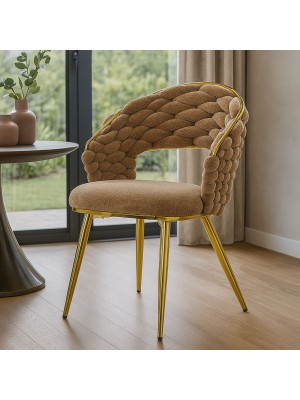 Vista ambientata Poltroncina in ciniglia vellutata imbottita colore Tortora con gambe in metallo modello Royal C Totò Piccinni