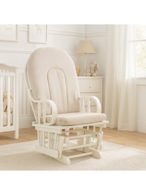 Vista ambientata Poltrona a dondolo con struttura il legno, Struttura Bianca colore Sabbia con cuscini modello Galles Totò Piccinni