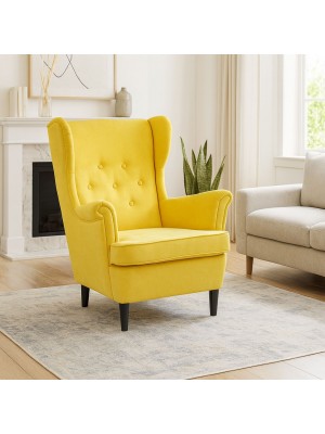 Vista ambientata Poltrona Giallo su sfondo bianco vista obliqua modello Lilibet Totò Piccinni - Design tipo Ikea Strandmon