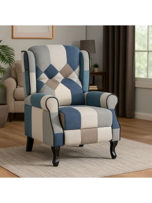 Vista ambientata Poltrona relax in Tessuto colore Patchwork Moon modello comfort con poggiapiedi Totò Piccinni