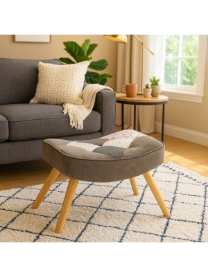 Vista ambientata Sgabello colore Patchwork Elegant con gambe in legno modello Sgabello Patchwork Totò Piccinni