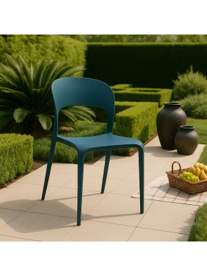 Vista ambientata Sedia in Polipropilene colore Petrolio design impilabile modello Omega Totò Piccinni