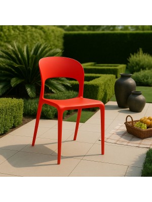 Vista ambientata Sedia in Polipropilene colore Rosso design impilabile modello Omega Totò Piccinni