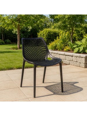 Vista ambientata Sedia in Polipropilene intrecciato colore Nero modello Loren Totò Piccinni