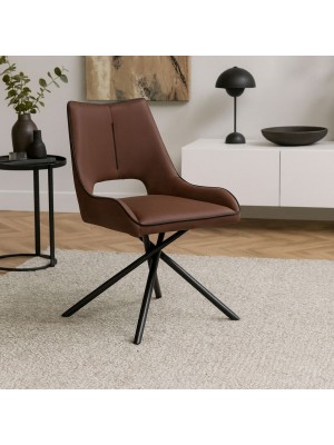 Vista ambientata Sedia in Similpelle imbottita colore Marrone con gambe in metallo modello Aurelia Totò Piccinni