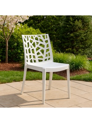 Vista ambientata Sedia in Polipropilene colore Bianco design impilabile per esterno made in italy modello Matrix Totò Piccinni