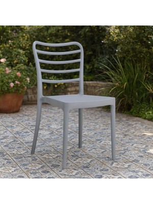 Vista ambientata Sedia da esterno in Polipropilene colore Grigio design impilabile modello Arco Totò Piccinni