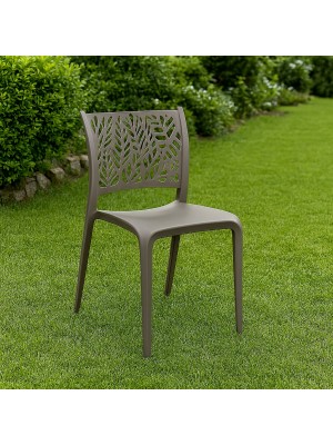 Vista ambientata Sedia Giardino in Polipropilene colore Tortora senza braccioli modello Spring Totò Piccinni