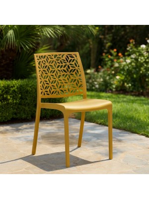 Vista ambientata Sedia in Polipropilene colore Giallo Senape design impilabile modello Ninfa Totò Piccinni