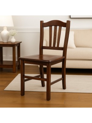 Vista ambientata di una sedia legno paesana Silvana artigianale colore noce Totò Piccinni