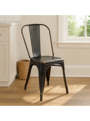 Vista ambientata sedia industry in metallo design industriale vintage nero dettaglio schienale