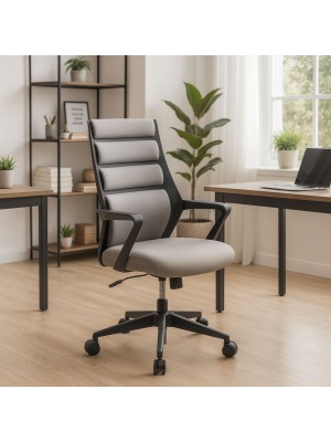 Vista ambientata Sedia ufficio ergonomica colore Grigio girevole con altezza regolabile modello Stripe Totò Piccinni