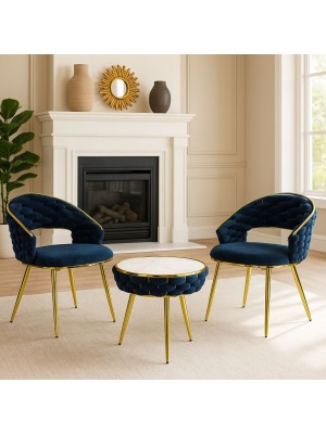 Vista ambientata Set tavolino 2 poltroncine vellutato imbottito colore Blu finitura in oro modello Royal C Totò Piccinni