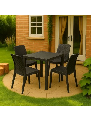 Vista ambientata set pranzo tavolo dallas 80x80 con 4 sedie virginia in polipropilene simil rattan 