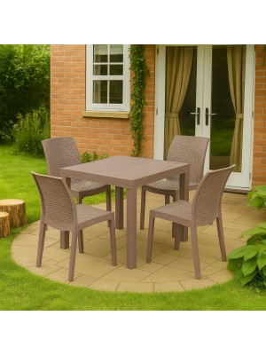 Vista ambientata set pranzo tavolo dallas 80x80 con 4 sedie virginia in polipropilene simil rattan colore tortora