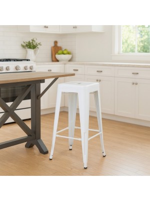 Vista ambientata Sgabello design industriale in metallo colore Bianco modello Indutry Totò Piccinni