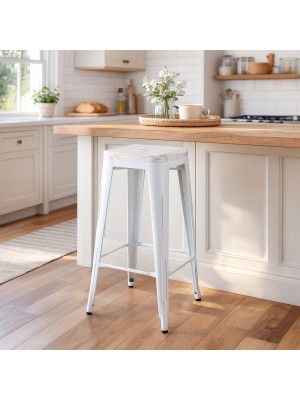 Vista ambientata Sgabello design industriale in metallo colore Vintage Bianco modello Indutry Totò Piccinni