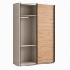Vista diagonale con anta aperta Armadio in legno struttura Cashmere con 2 ante scorrevoli a rovere artisan e specchio modello Sliding Totò Piccinni