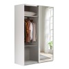 Vista diagonale con 1 anta aperta Armadio da ingresso in legno struttura Bianca con due ante scorrevoli, 1 Rovere Artisan e 1 a Specchio modello Sliding Totò Piccinni