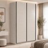 Vista ambientata con ante chiuse Armadio moderno in legno struttura Cashmere con 2 ante cashmere lucido a specchio modello Sliding Totò Piccinni