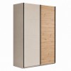 Vista diagonale con ante chiuse Armadio moderno in legno struttura Cashmere con 2 ante cashmere lucido e rovere artisan modello Sliding Totò Piccinni