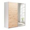 Vista diagonale Armadio in legno struttura Bianco con due ante scorrevoli, 1 Rovere Artisan e 1 a Specchio modello Sliding Totò Piccinni