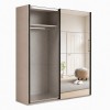 Vista diagonale con anta aperta Armadio in legno struttura Cashmere con 2 ante scorrevoli cashmere lucido e specchio modello Sliding Totò Piccinni