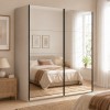 Vista ambientata con ante chiuse Armadio moderno in legno struttura Cashmere con 2 ante scorrevoli a specchio modello Sliding Totò Piccinni