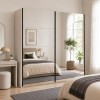 Vista ambientata con ante chiuse Armadio moderno in legno struttura Cashmere con 2 ante scorrevoli a specchio modello Sliding Totò Piccinni