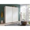 Vista ambientata Armadio design in legno con struttura Noce Brera con 2 ante scorrevoli Bianco Opaco modello Sliding Totò Piccinni