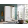Vista ambientata Armadio design in legno struttura Noce Brera con 2 ante scorrevoli, 1 Bianco Lucido e 1 a Specchio modello Sliding Totò Piccinni