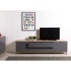 Vista ambientata Porta tv in legno colore "Rovere Miele/Grigio Laccato" modello Lumen Totò Piccinni
