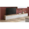 Vista ambientata Porta tv  in legno colore "Bianco Laccato/Rovere Miele" con 2 ribalte modello Orbis Totò Piccinni