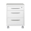 Vista frontale Cassettiera bassa in legno con 3 cassetti con serratura e ruote colore "bianco lucido" modello Toronto Totò Piccinni