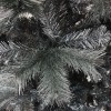 Rami rametti foglie nere in PP e PVC di un albero di natale realistico artificiale nero bardonecchia Totò Piccinni