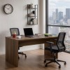 Vista ambientata Scrivania ufficio in legno colore Noce Brera modello Bali Totò Piccinni