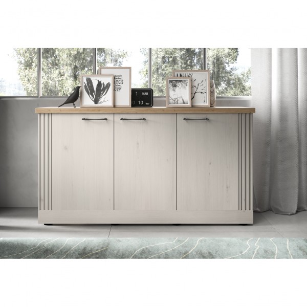 vista ambientata frontale madia in legno con 3 ante made in italy rovere meringa/rovere cadice modello Icaro Totò Piccinni