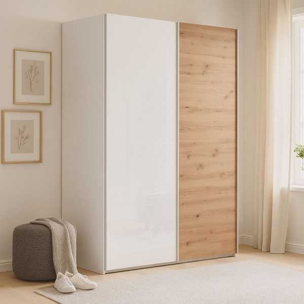 Vista ambientazione Armadio in legno struttura Bianca con due ante scorrevoli, 1 Rovere Artisan e 1 Bianco Lucido modello Sliding Totò Piccinni