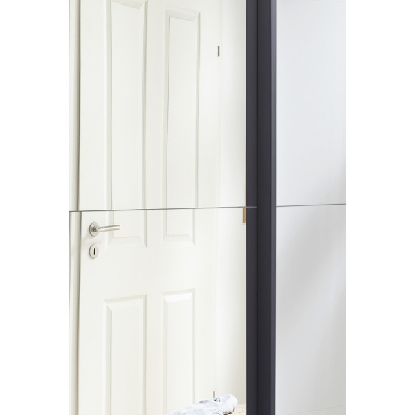 Dettaglio Armadio ante scorrevoli  in legno struttura Rovere Artisan con due ante scorrevoli, 1 Bianco Lucido e 1 a Specchio modello Sliding Totò Piccinni