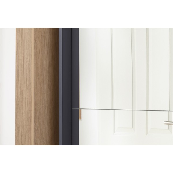 Dettaglio  Armadio classico  in legno struttura Rovere Artisan con due ante scorrevoli, 1 Bianco Lucido e 1 a Specchio modello Sliding Totò Piccinni