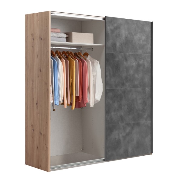 Vista diagonale con 1 anta aperta Armadio classico in legno struttura Rovere Artisan con due ante scorrevoli, Grigio Cemento modello Sliding Totò Piccinni