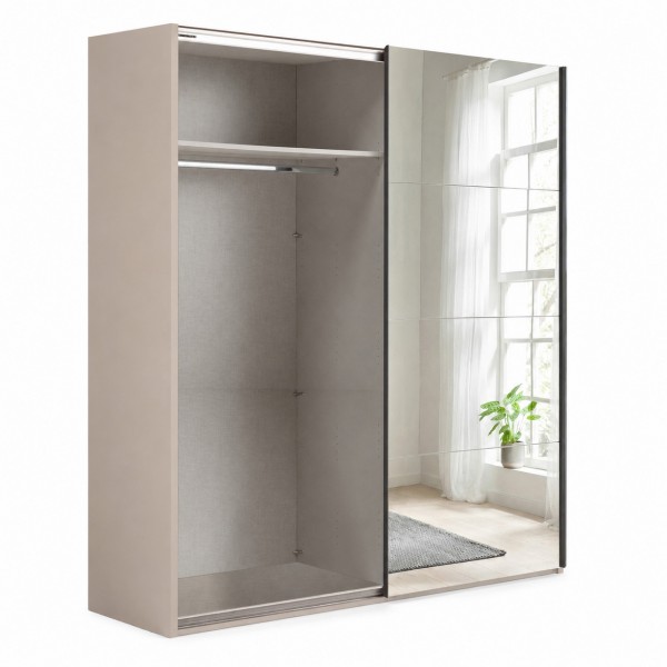 Vista diagonale con anta aperta Armadio in legno struttura Cashmere con 2 ante scorrevoli a specchio modello Sliding Totò Piccinni