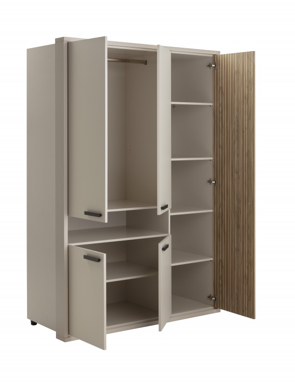 Vista diagonale Armadio per camera da letto  in legno colore "Cannettato/Cashmere" con 5 ante e 1 vano modello Zefiro Totò Piccinni